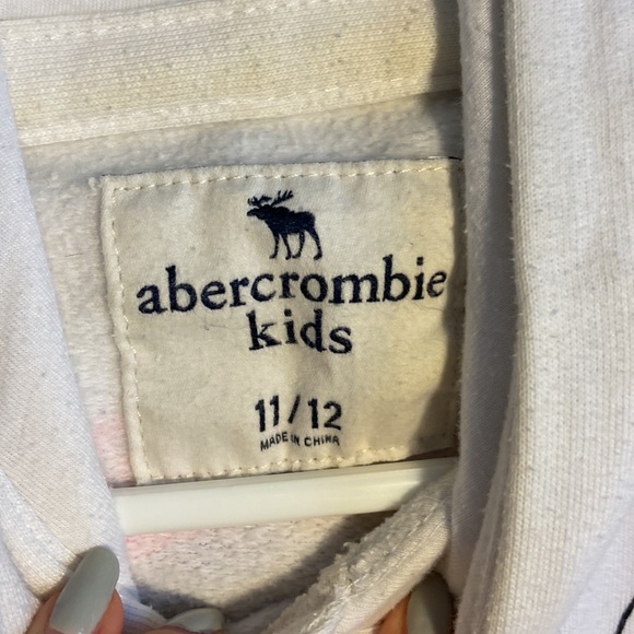 cute white abercrombie hoodie - Picture 5 of 5